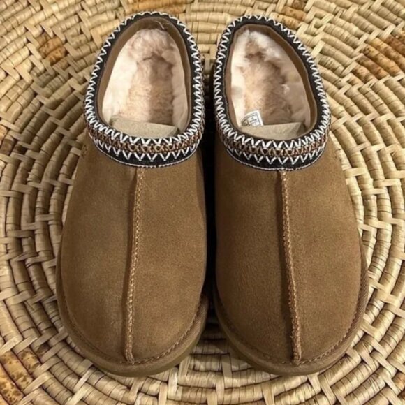 UGG Australia Tasman Chestnut Suede Slipper - Picture 2 of 5